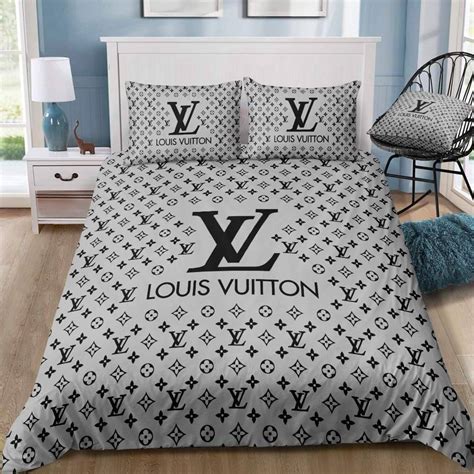 louis vuitton bedsheets.